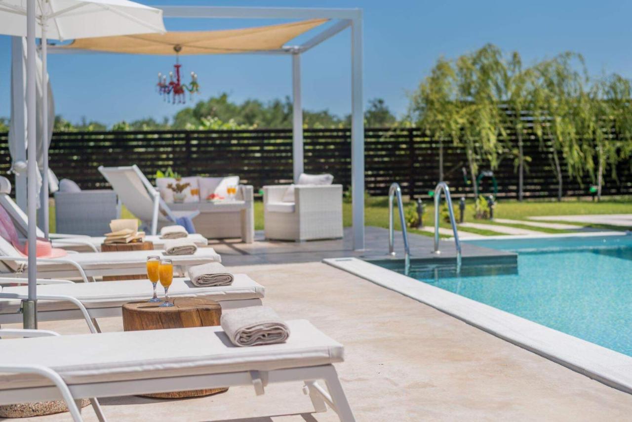 Madini Luxury Villa With Private Heated Pool Vanato Ngoại thất bức ảnh
