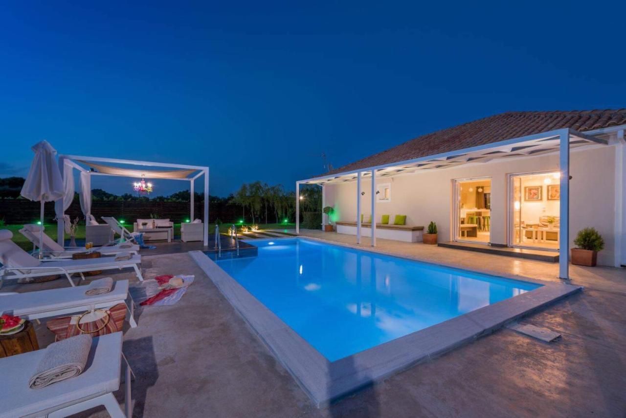 Madini Luxury Villa With Private Heated Pool Vanato Ngoại thất bức ảnh